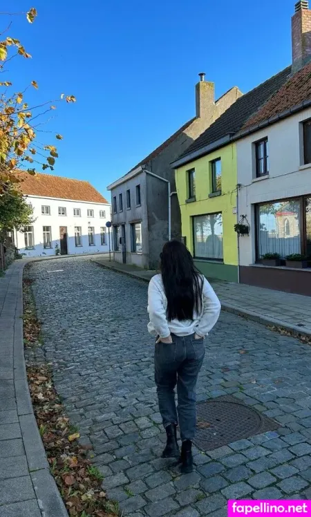 Emmyhere OnlyFans Thumbnail #BSQiqYGXR0