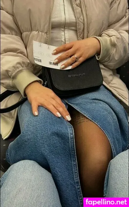 Emmyhere OnlyFans Thumbnail #X8hRaZ5Q5i