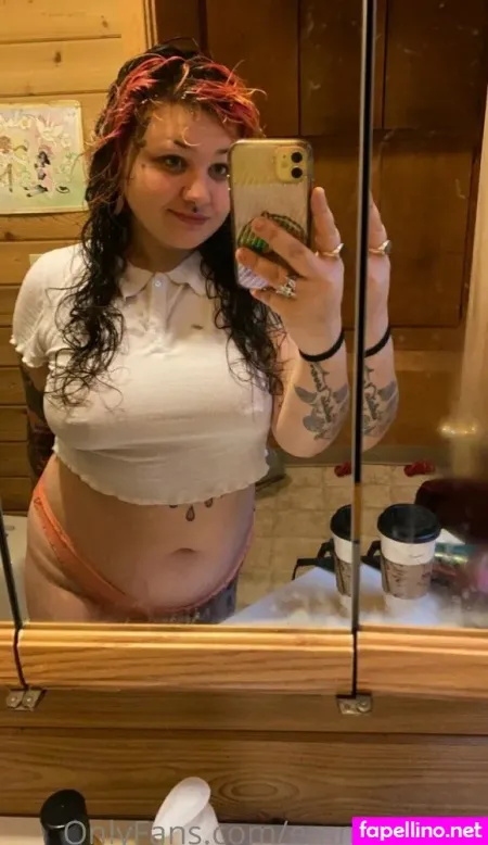 Emmyhulder OnlyFans Thumbnail #dR6afdspLW