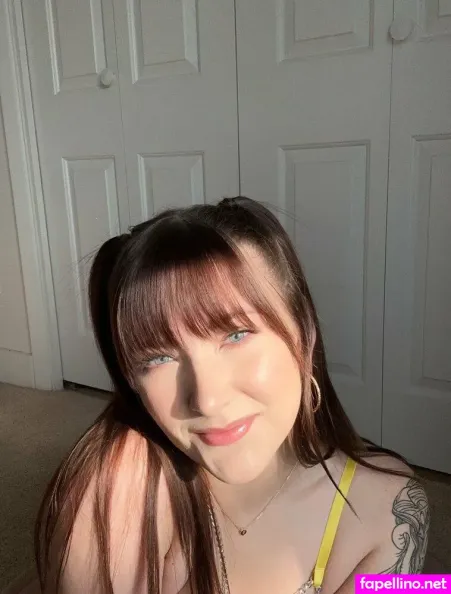 Emmyjoee OnlyFans Thumbnail #gmI70ZFjcN