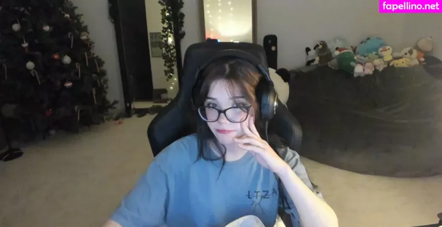 Emmyuh 1 OnlyFans Thumbnail #6wBM8kiNaf