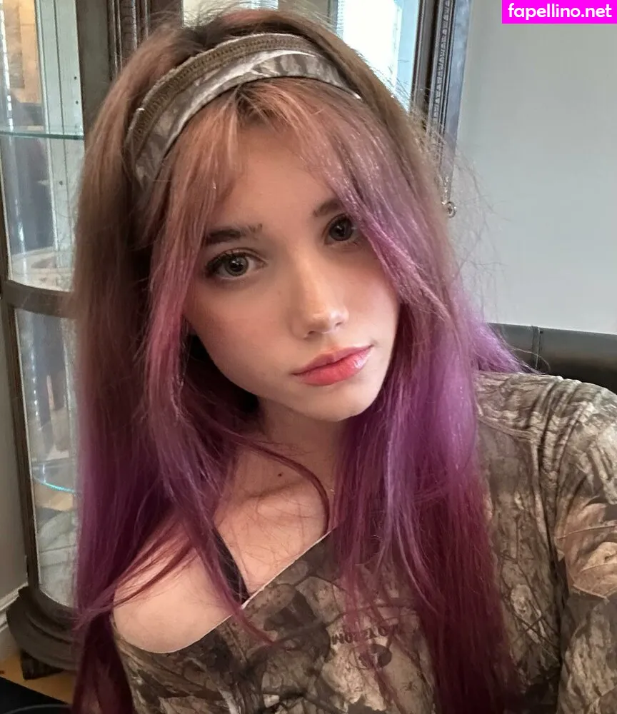 emmybeehz, emmyuh, emmyurr Nude Leaked OnlyFans Photo #7oALEtwRGK