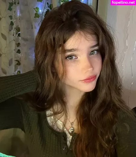 Emmyuh 1 OnlyFans Thumbnail #NU0xTHWOuA
