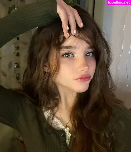 Emmyuh 1 OnlyFans Thumbnail #R9Cxx14rR1