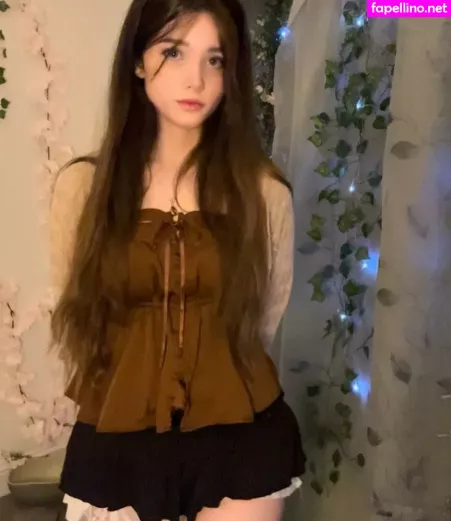 Emmyuh 1 OnlyFans Thumbnail #w1tWXLk008
