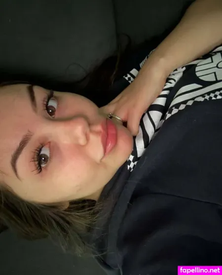 Emmyxi OnlyFans Thumbnail #bd3PUsxnEW