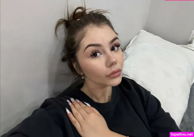 Emmyxi OnlyFans Thumbnail #kvX59lmZ2K