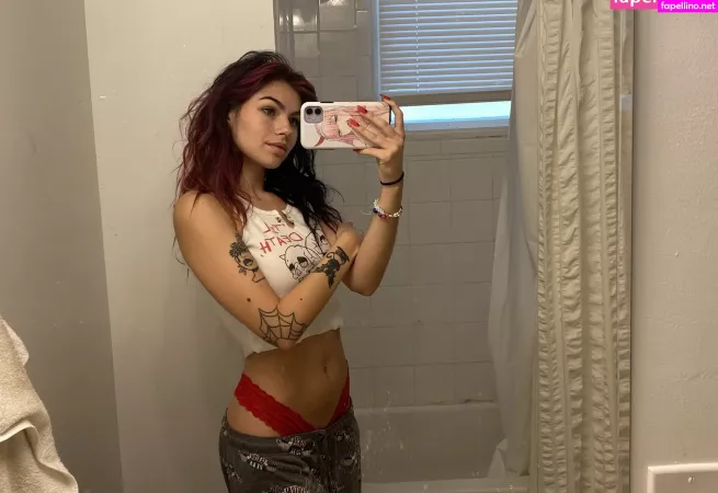 Emo Fio OnlyFans Thumbnail #X6QlDS3lmS