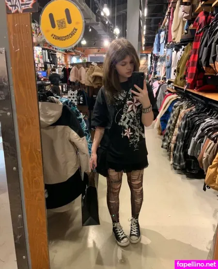 Emoassyrian OnlyFans Thumbnail #S1dsk8dj99