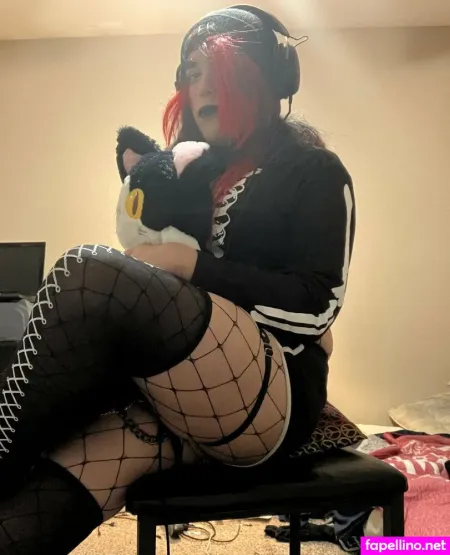 Emoducky OnlyFans Thumbnail #k7scQmA8Xm