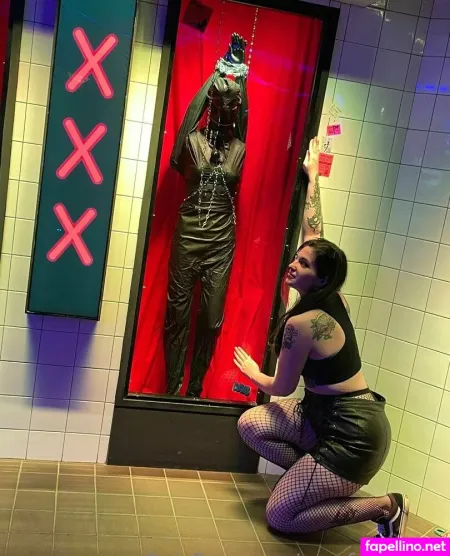 Emoforeverr1 OnlyFans Thumbnail #atutdX243Y