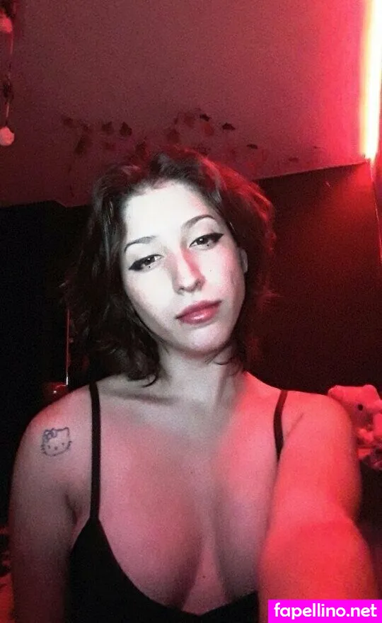 emoggirl, emogirlsz Nude Leaked OnlyFans Photo #77D8U6vH9e