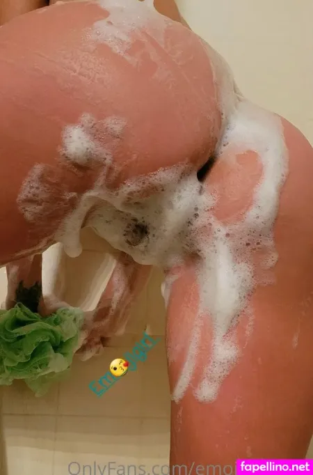 Emojigirl1984 OnlyFans Thumbnail #X5gBQ3lGOO