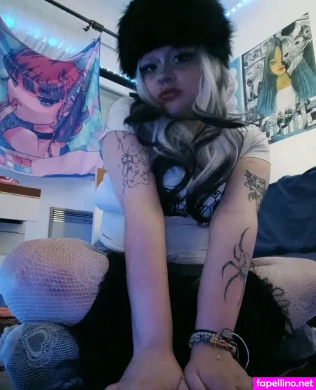 Emojisgirl OnlyFans Thumbnail #lIb3s5qBYn