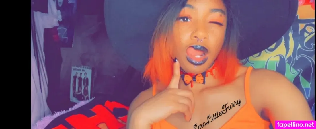 Emolittlefurry OnlyFans Thumbnail #DegkZ7X38x
