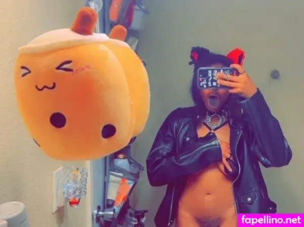 Emolittlefurry OnlyFans Thumbnail #EoH8YiQ1hs