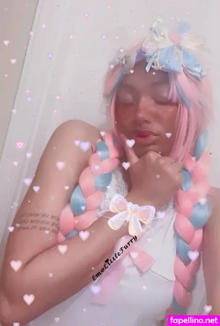 Emolittlefurry OnlyFans Thumbnail #m5mrWiyzLe