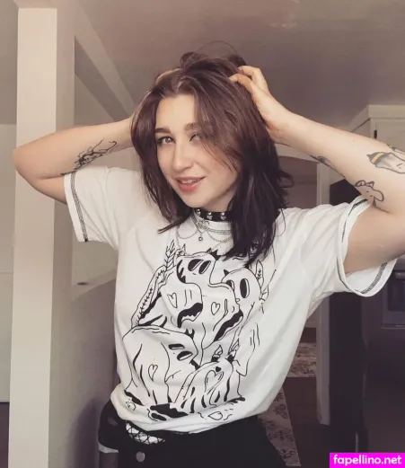 Emoreptar OnlyFans Thumbnail #3QkSI9JO4A