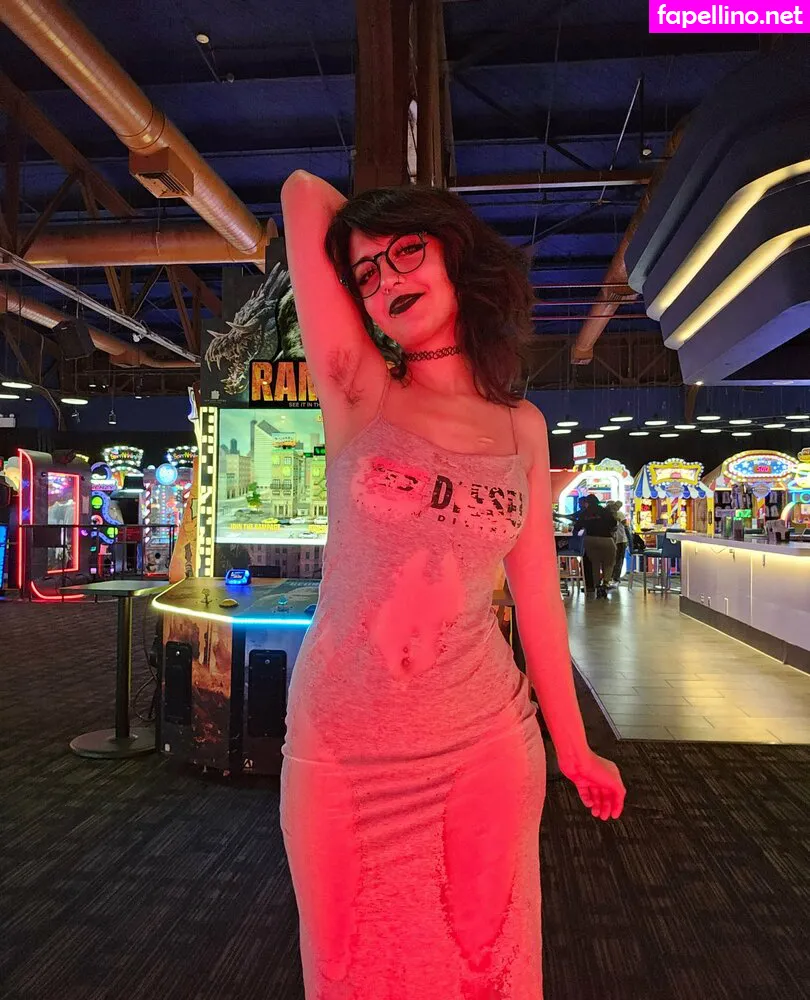 Obvious_Confusion699, emogrl98, emostonergorl, smolstarcaster Nude Leaked OnlyFans Photo #PU4SuY5VhH
