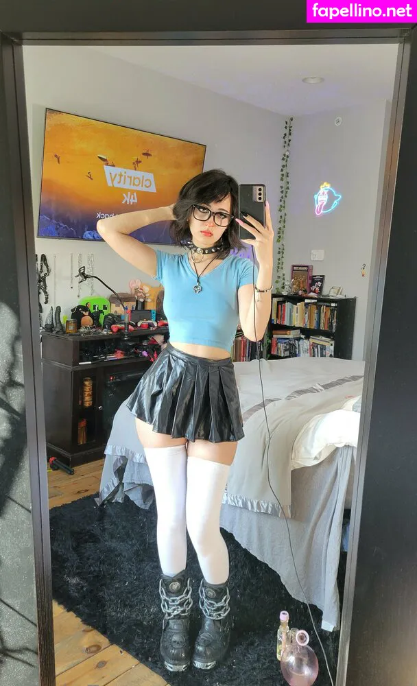 Obvious_Confusion699, emogrl98, emostonergorl, smolstarcaster Nude Leaked OnlyFans Photo #XomeFEw29x