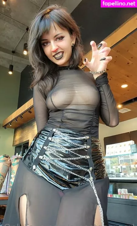 Emostonergorl OnlyFans Thumbnail #YMzX6MqDNu