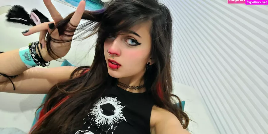Emostonergorl OnlyFans Thumbnail #cqJbYZXxXG