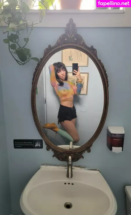 Emostonergorl OnlyFans Thumbnail #jPqey6QtUI