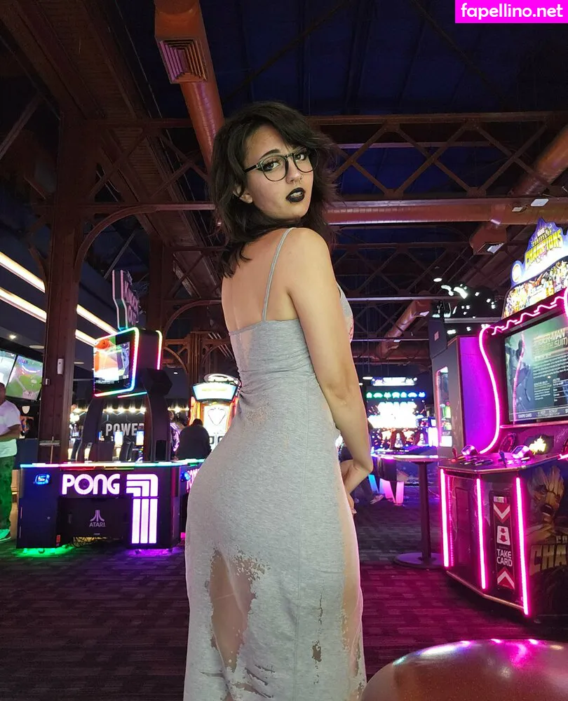 Obvious_Confusion699, emogrl98, emostonergorl, smolstarcaster Nude Leaked OnlyFans Photo #oDftJP3cBm