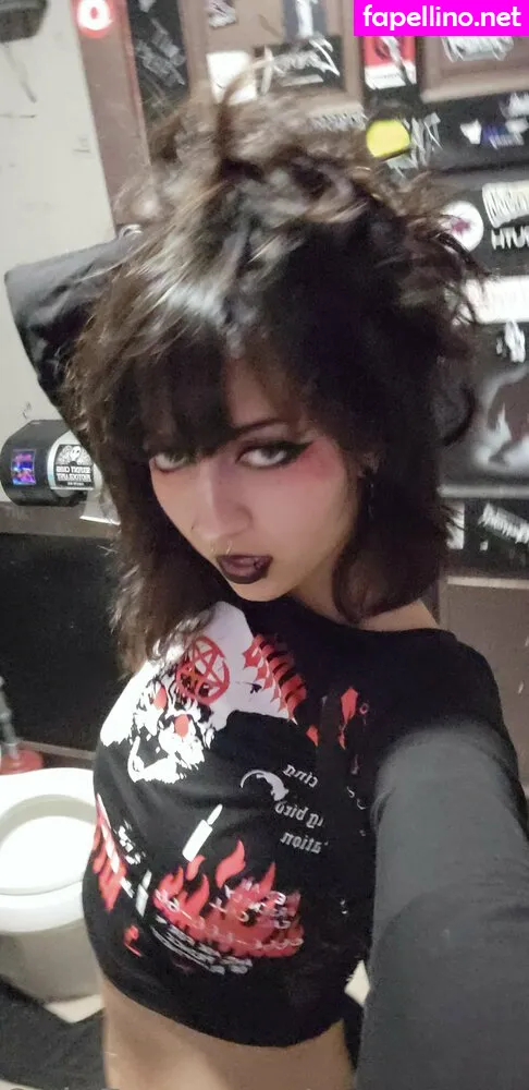 Obvious_Confusion699, emogrl98, emostonergorl, smolstarcaster Nude Leaked OnlyFans Photo #skfqK4TCxq