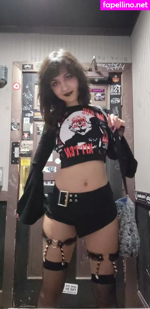 Obvious_Confusion699, emogrl98, emostonergorl, smolstarcaster Nude Leaked OnlyFans Photo #uXJfvKfXjy