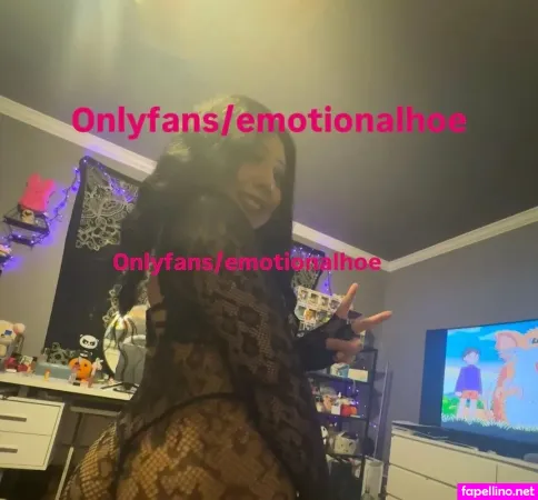 Emotionalhoe Main Profile Photo