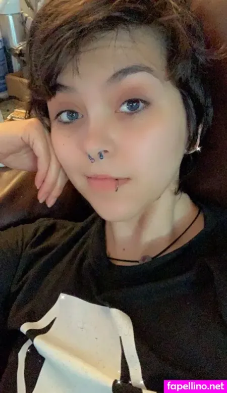 Emowaifu162 OnlyFans Thumbnail #22dSeXpzg8