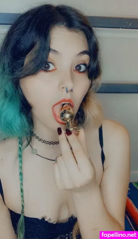 Emowaifu162 OnlyFans Thumbnail #8YziwIYWDN