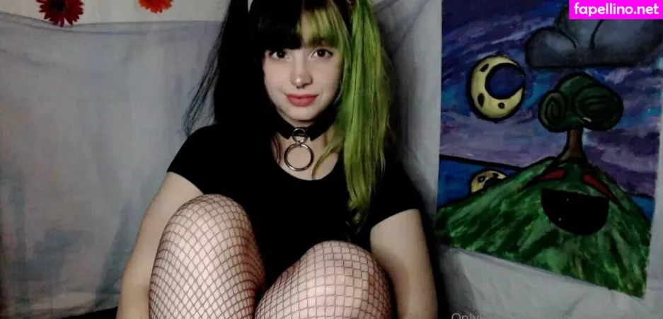 Empresselfiiesfree OnlyFans Thumbnail #WruxnkT3VX