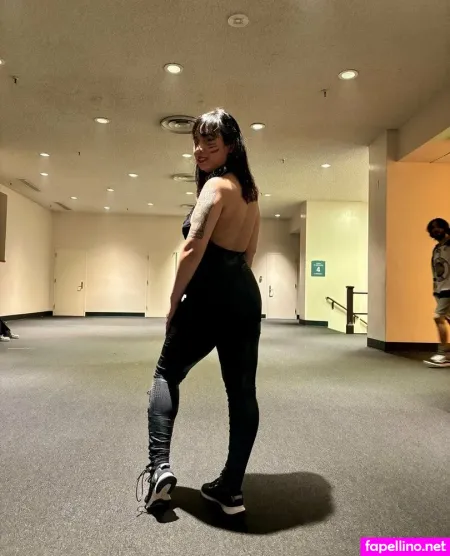 Empressjenny OnlyFans Thumbnail #fYoL58QuIc