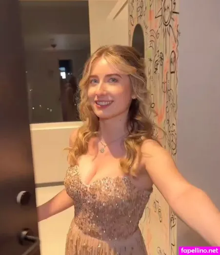 Empresslaurasophie OnlyFans Thumbnail #sSq3sDdsdx