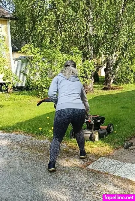 Empressmiranda OnlyFans Thumbnail #8VAnK1ougb