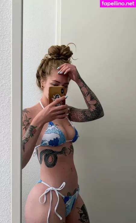 Empressscarlett OnlyFans Thumbnail #1Ntt38cewo