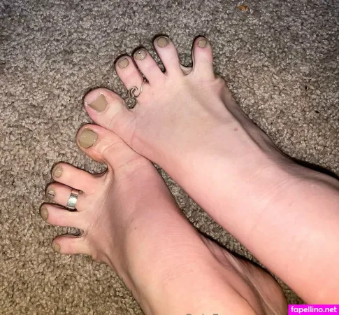 Emrrowley OnlyFans Thumbnail #KM7d6Hr8de