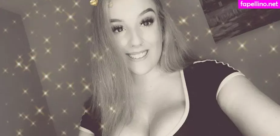 Ems OnlyFans Thumbnail #YPMfuiVaNa