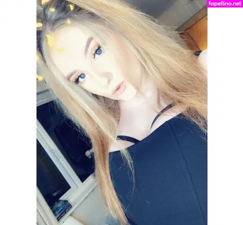 Ems OnlyFans Thumbnail #osMzVc0QVA