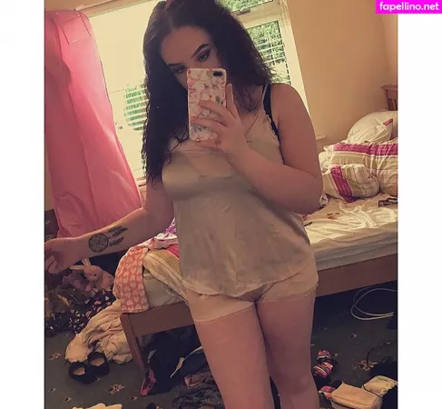 Ems OnlyFans Thumbnail #q11nR0AJHa