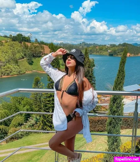 Emsexylips OnlyFans Thumbnail #nl7c19GfzU