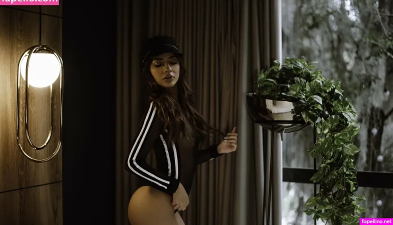 Emsexylips OnlyFans Thumbnail #qct770YoES