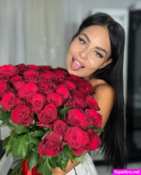 Emsimple OnlyFans Thumbnail #hcBcW1up7G