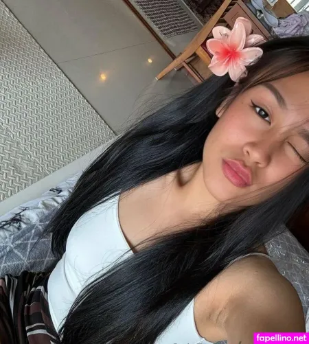 Emsimple OnlyFans Thumbnail #iQ3NzU5s8M