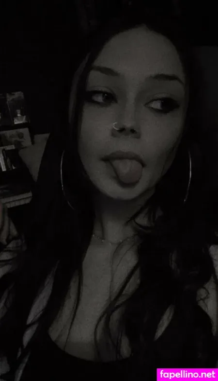 Emsjaspergirl OnlyFans Thumbnail #FA1gTTRHdj