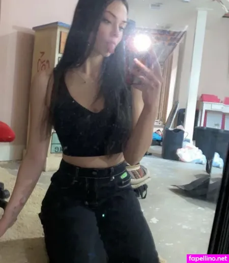 Emsjaspergirl OnlyFans Thumbnail #JI84o1Tka2