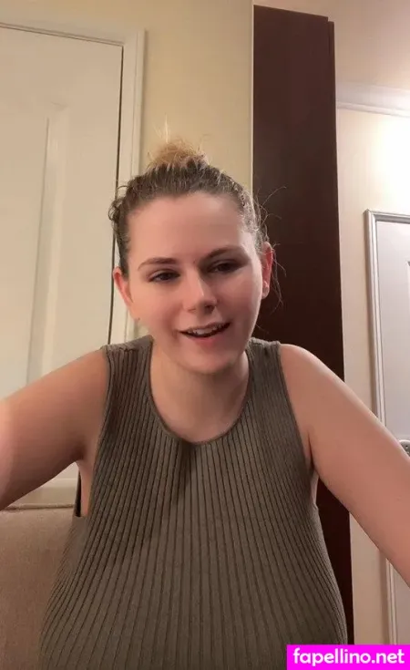 Emspensiveemily 1 OnlyFans Thumbnail #ZgwaTtLG2k