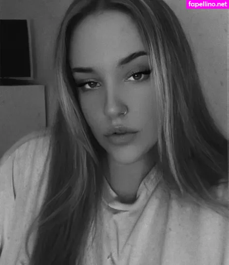 Emss X OnlyFans Thumbnail #KAacQWrDyJ